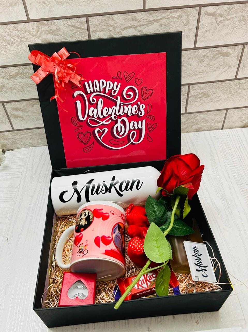 Valentine’s Couple Combo 15 | Gift Ek Uphar